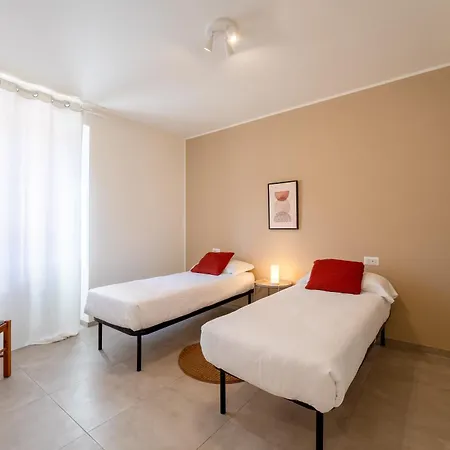 Appartement Lightful In By Wonderful Italy *